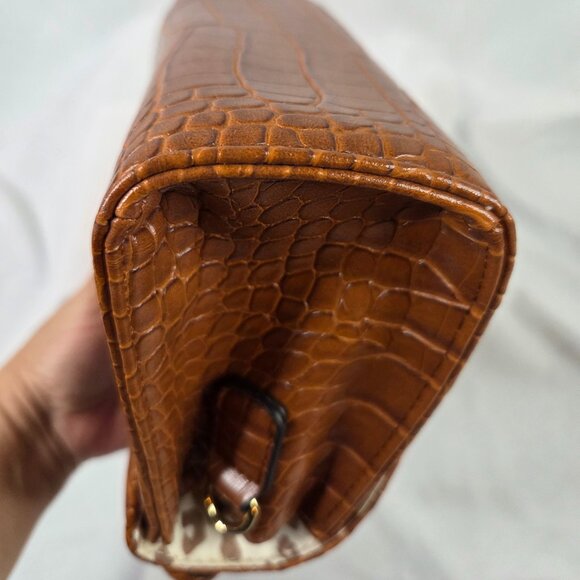 JustFab Mini Crossbody Purse - Picture 11 of 12